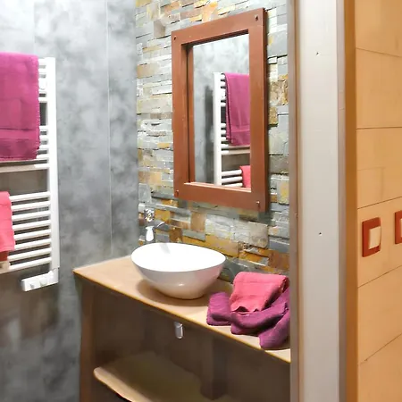 Maison Spacieuse A Avec Jacuzzi *