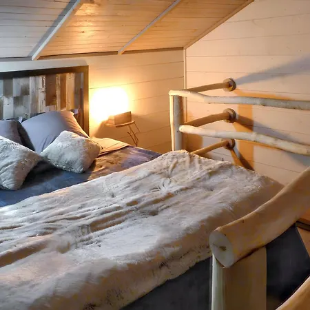 Prázdninový dům Maison Spacieuse A Avec Jacuzzi *