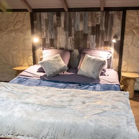 Maison Spacieuse A Avec Jacuzzi Arrentès-de-Corcieux