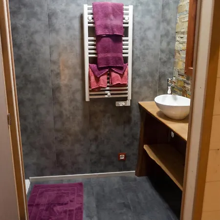 Maison Spacieuse A Avec Jacuzzi