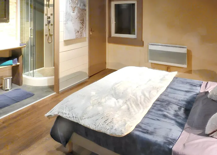 Prázdninový dům Maison Spacieuse A Avec Jacuzzi